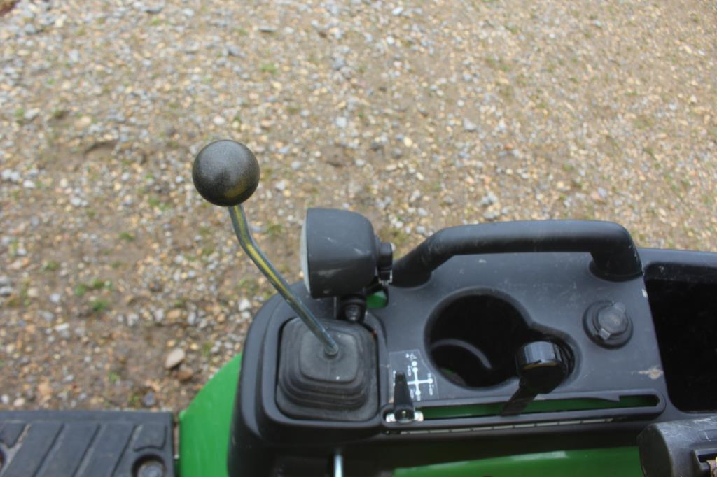 John Deere 1025R MFWD Tractor w/ Front End Loader