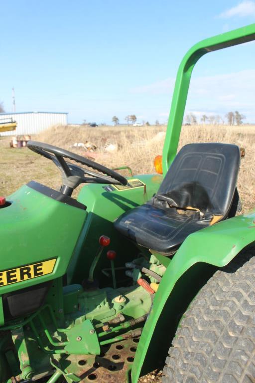 John Deere 750 MFWD Tractor