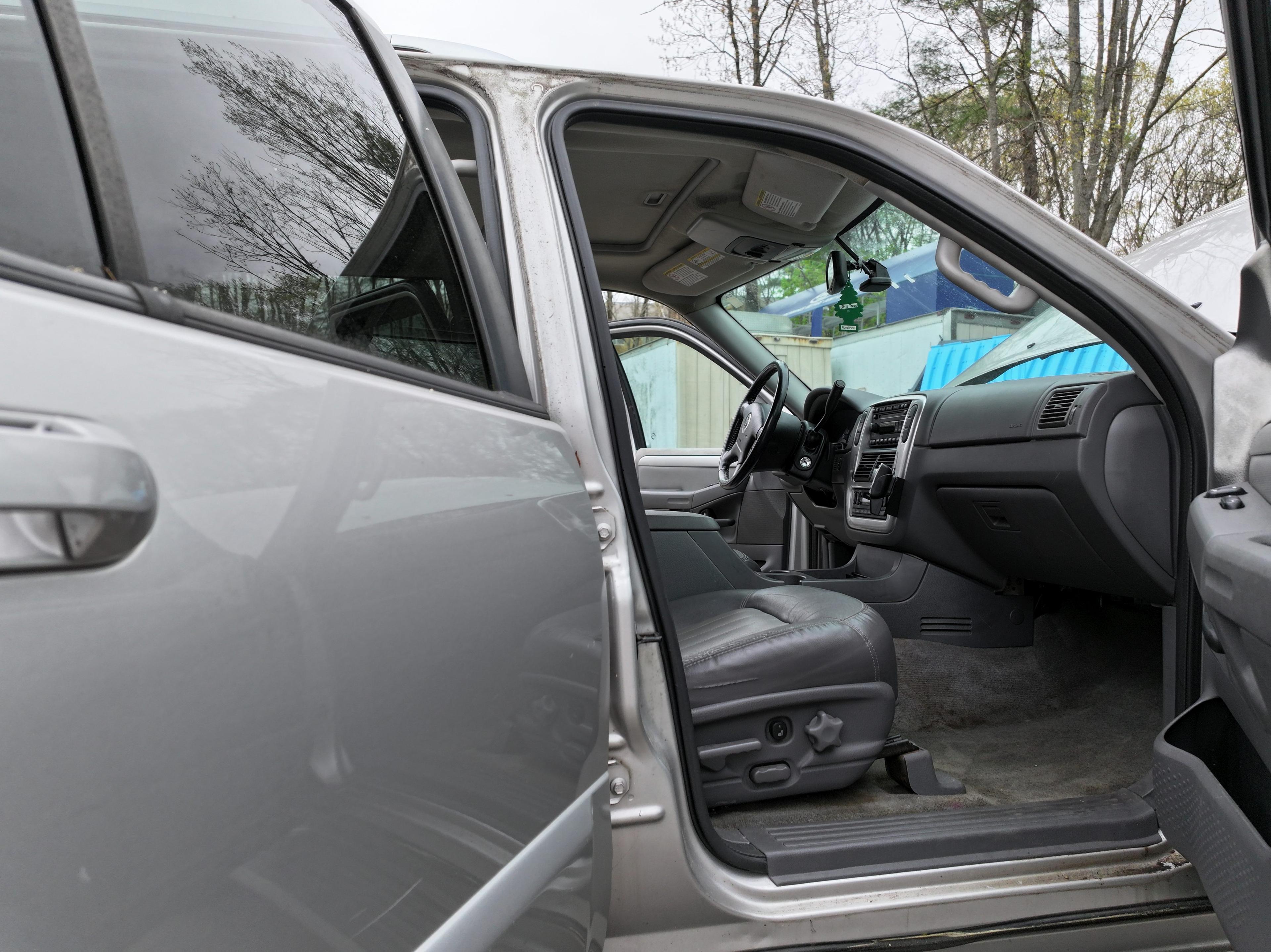 2003 Mercury Mountaineer