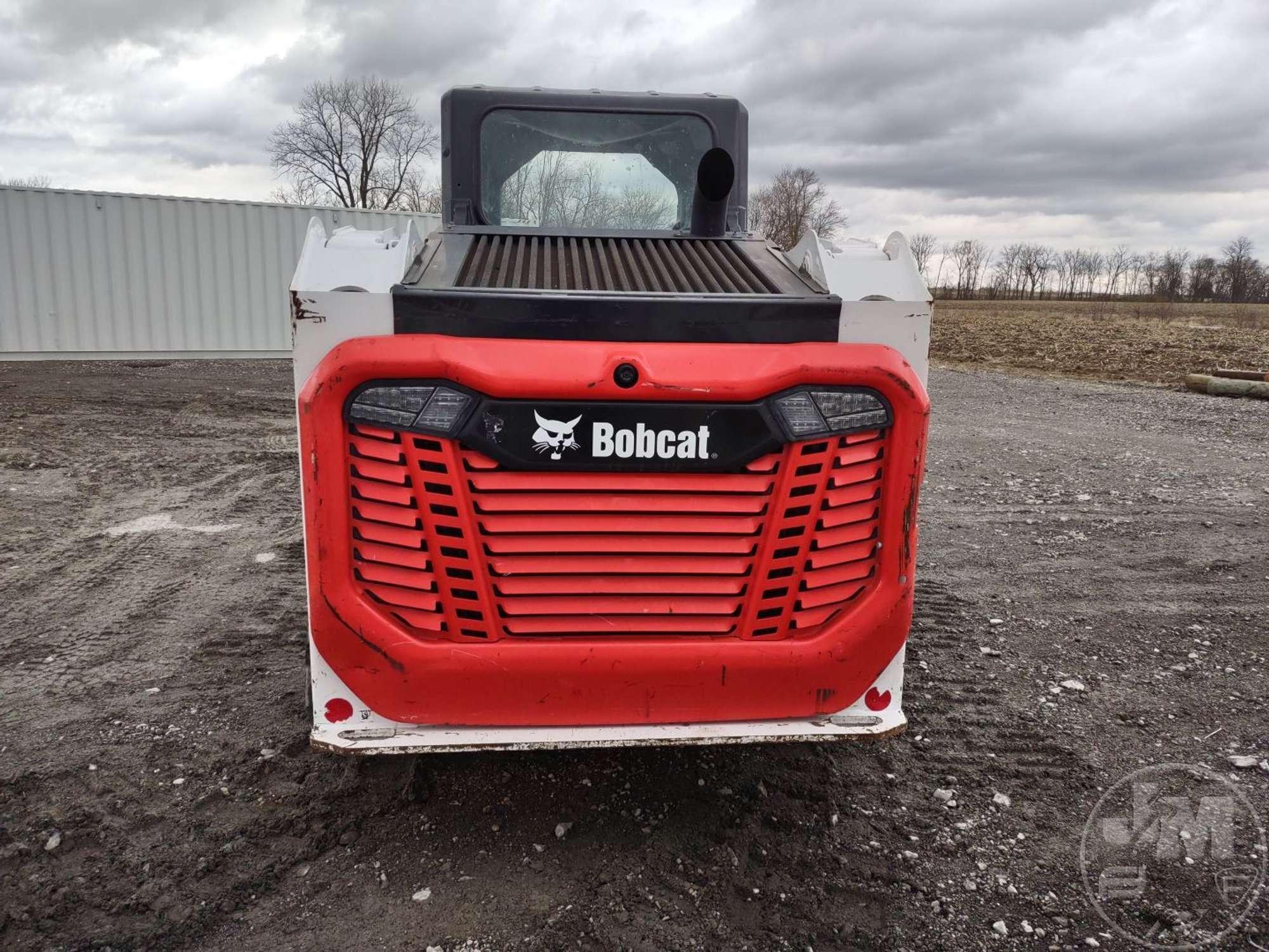 BOBCAT MODEL T62 MULTI TERRAIN LOADER SN: B4SF12144