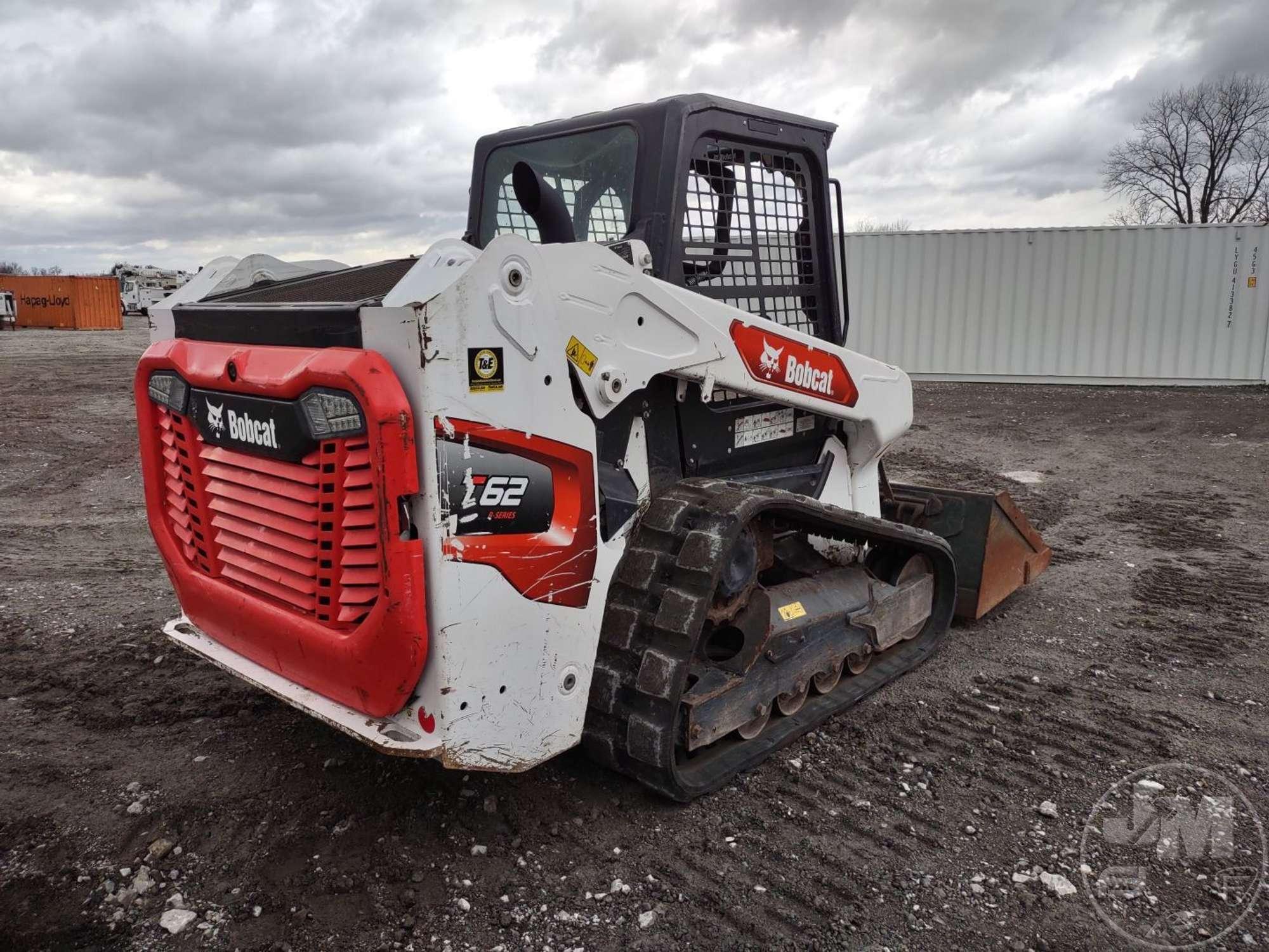 BOBCAT MODEL T62 MULTI TERRAIN LOADER SN: B4SF12144