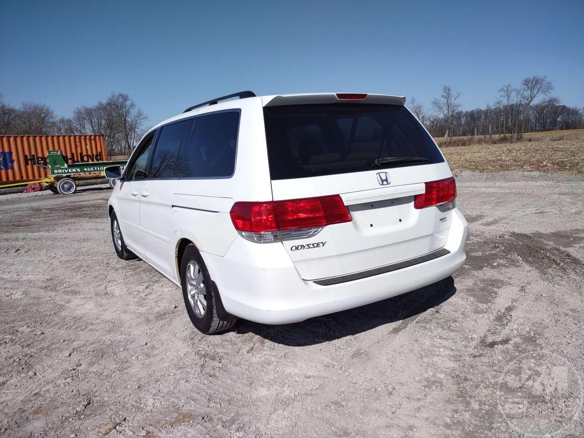 2010 HONDA ODYSSEY VIN: 5FNRL3H43AB104699 FWD