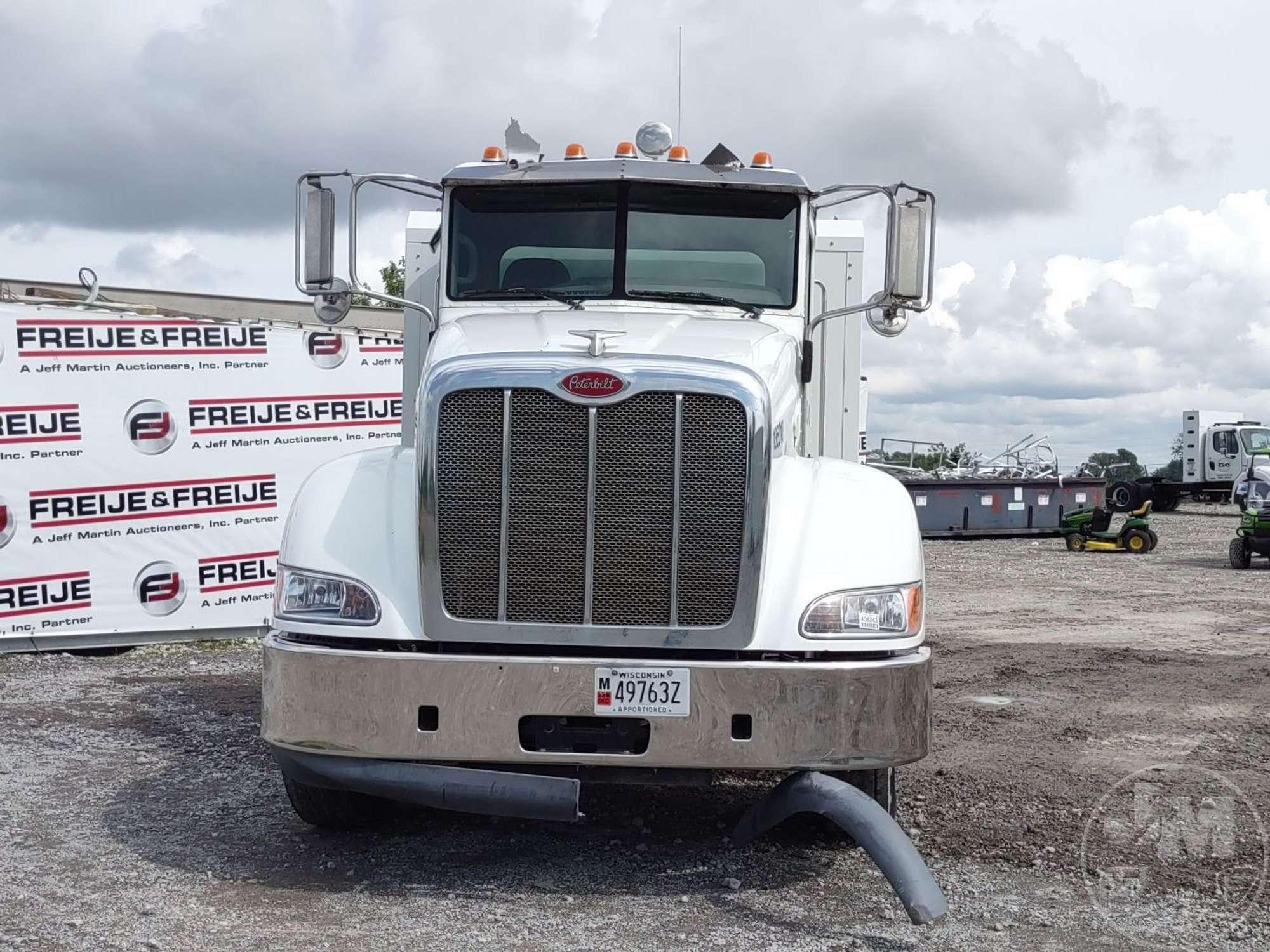 2013 PETERBILT 384 SINGLE AXLE DAY CAB TRUCK TRACTOR 1NPVA28X7DD189334