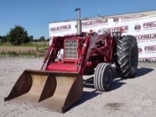 INTERNATIONAL 674 TRACTOR W/LOADER SN: 2430028U10765