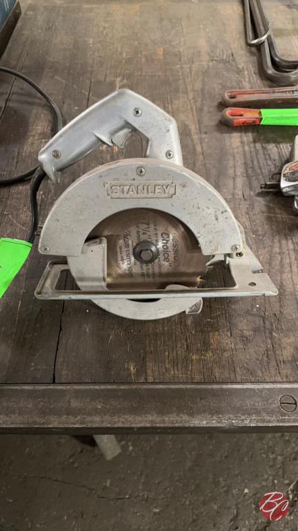 Stanley 7-1/4" Corded Circular Saw