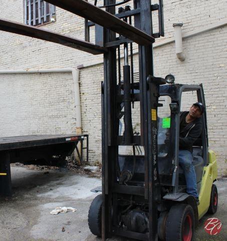 TOYOTA Diesel Forklift with 10.5-ft forks