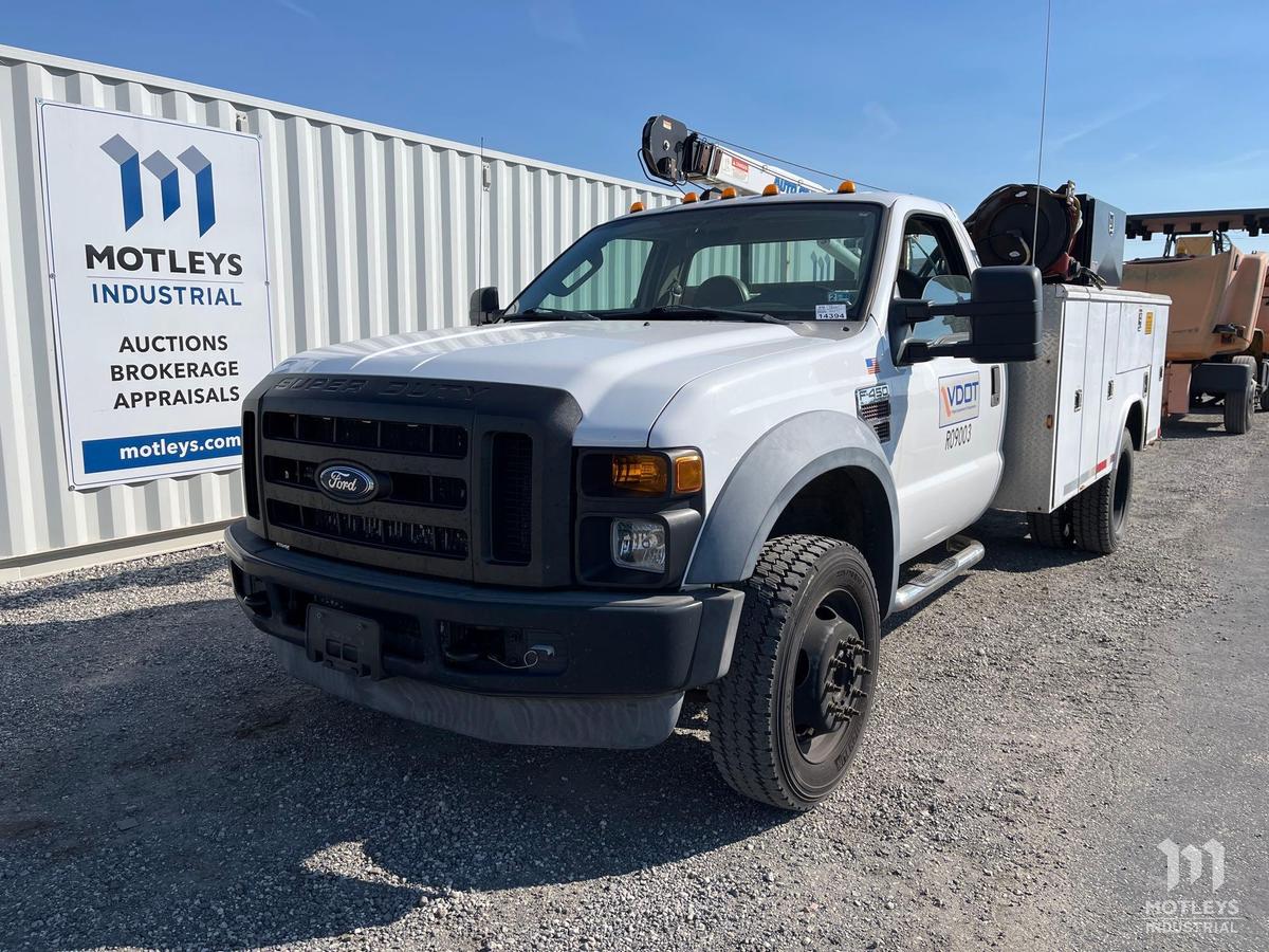 2008 Ford F450 Utility Body 4WD Crane Truck