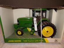 JD Model 7800 Row Crop w/Duals Tractor Collector's Edition NIB 1/16th Scale