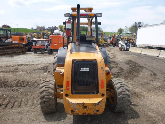 09 Case 588G Series 3 Forklift (QEA 5899)