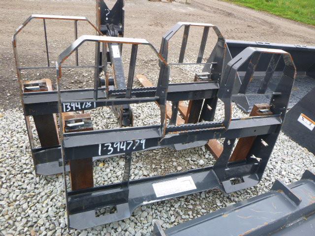 OEM Bobcat 42 in SS Pallet Forks (QEA 1466)