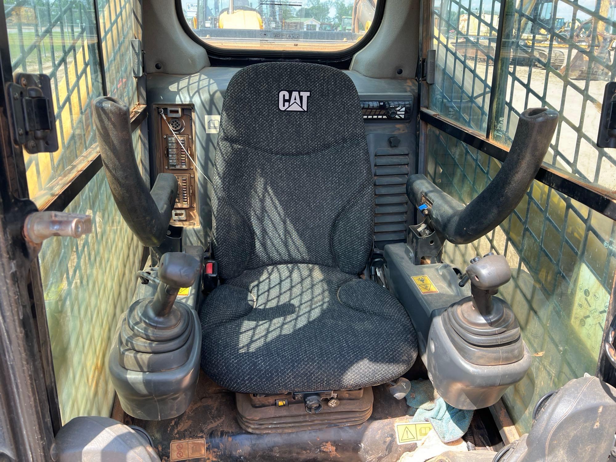 2019 CATERPILLAR 289D SKID STEER