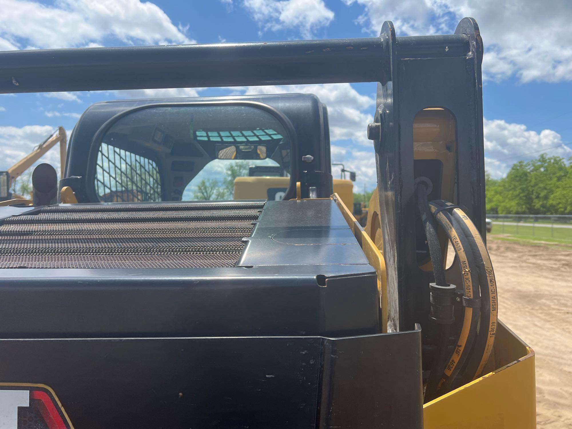 2022 CATERPILLAR 259D3 SKID STEER