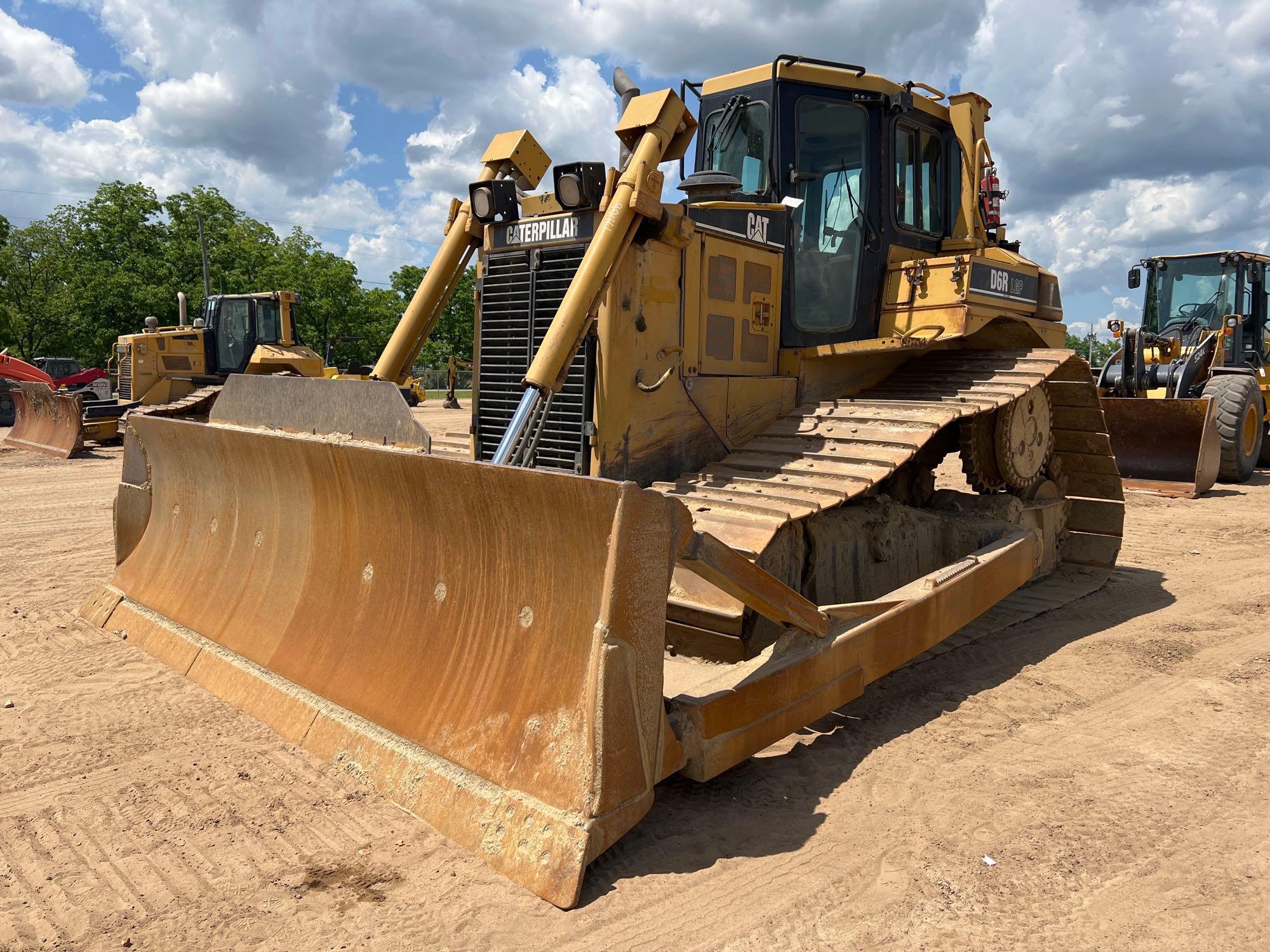 2004 CATERPILLAR D6R LGP HI-TRACK CRAWLER DOZER