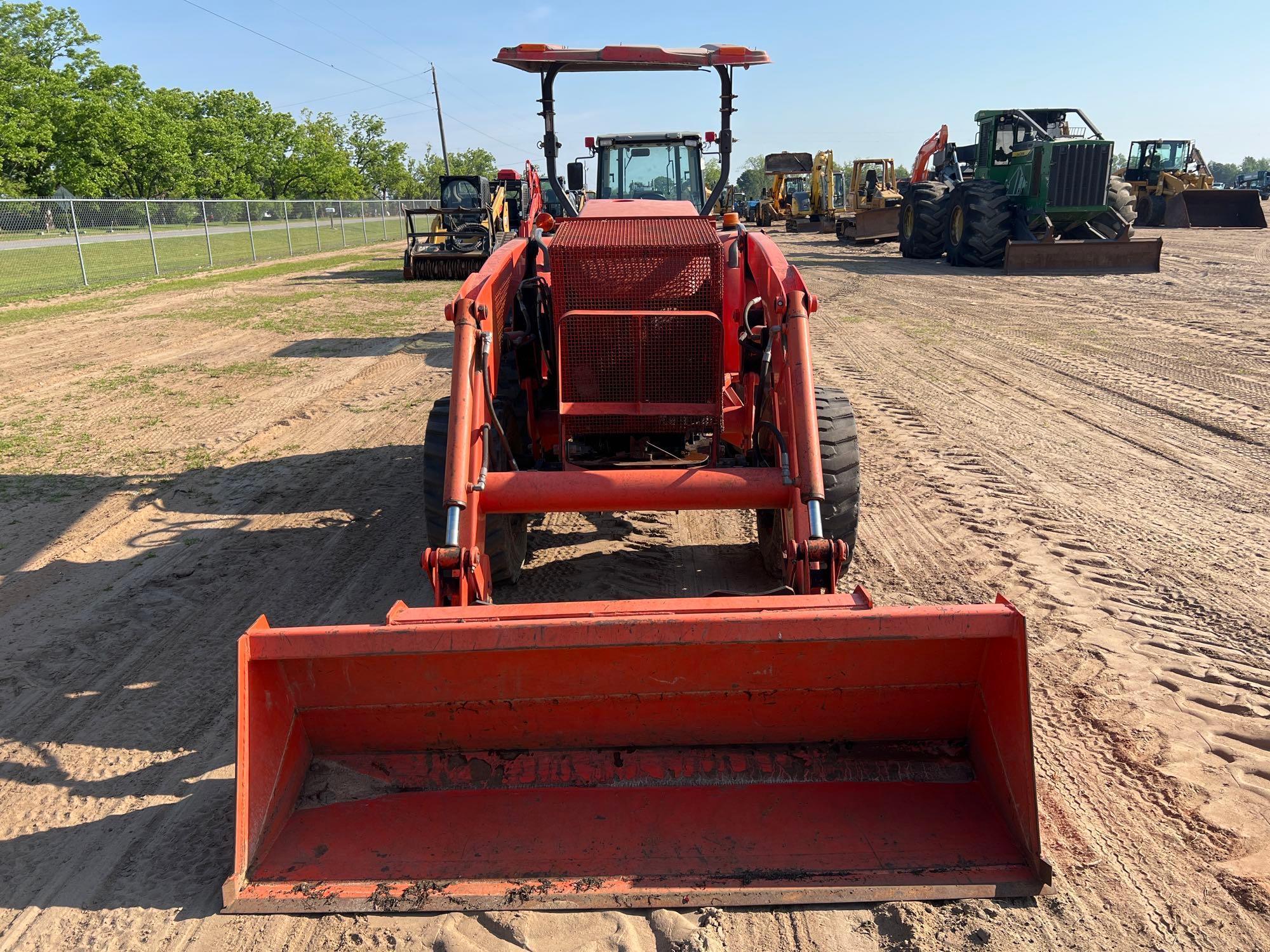 KUBOTA MX5100 TRACTOR