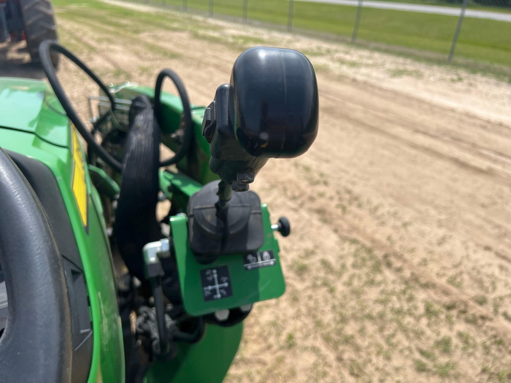 2018 JOHN DEERE 3025E TRACTOR