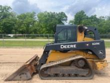 JOHN DEERE 329E SKID STEER