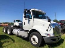 2017 INTERNATIONAL 8600 DAY CAB T/A ROAD TRACTOR