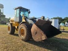 JOHN DEERE 524K RUBBER TIRE LOADER