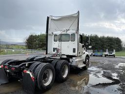 2018 Peterbilt 579 Day Cab Tractor Truck