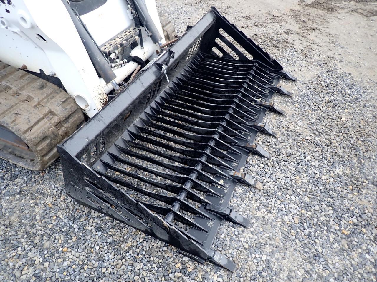 Wildcat 84" Skid Steer Skeleton Tooth Bucket