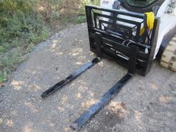 Wildcat 48" Hydraulic Skid Steer Pallet Forks