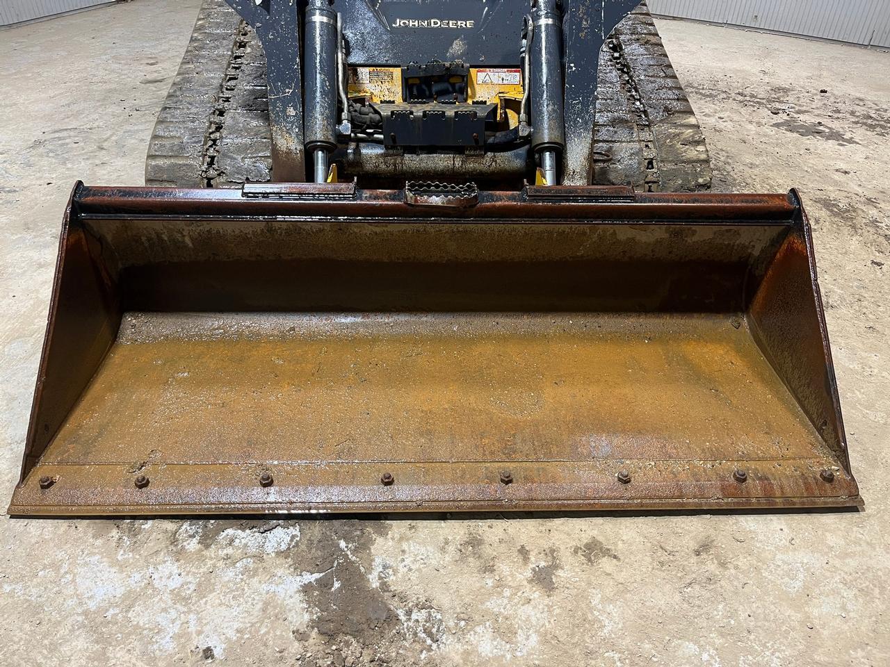 2015 John Deere 329E Skid Steer Loader