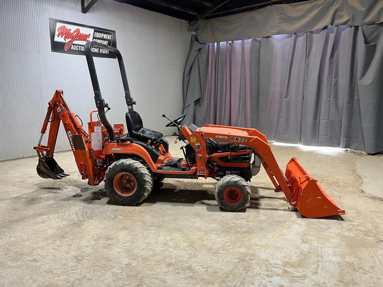 Kubota BX22 Tractor Loader Backhoe