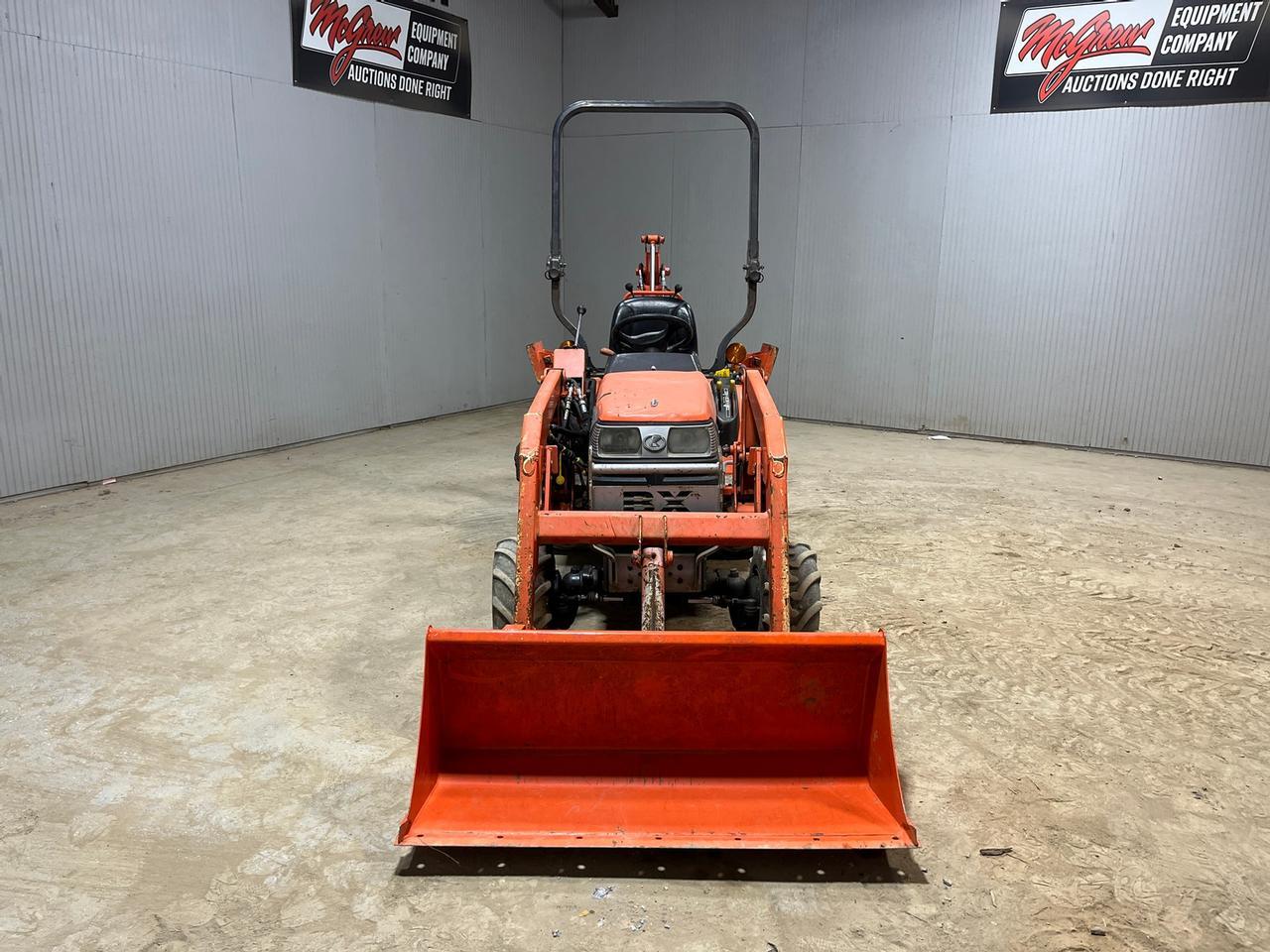 Kubota BX22 Tractor Loader Backhoe