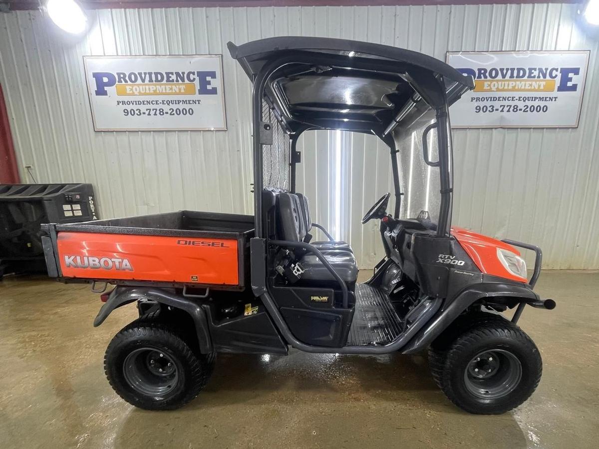 2014 Kubota RTV X900 Utility Vehicle