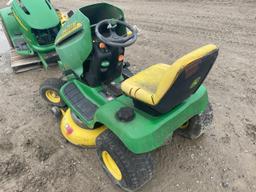 John Deere LT160 Lawn Mower