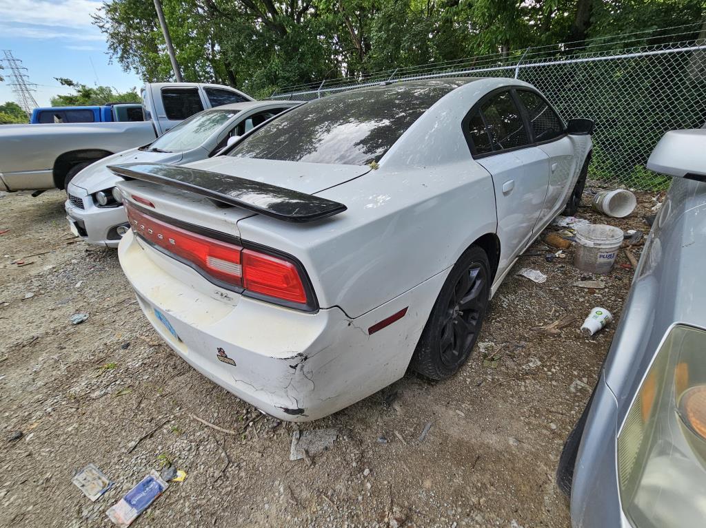 2013 Dodge Charger Tow# 14088