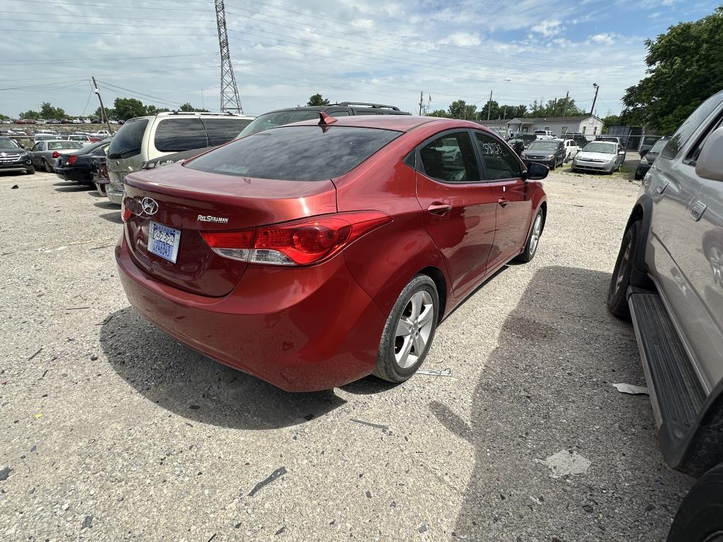 2013 Hyundai Elantra Tow# 14610