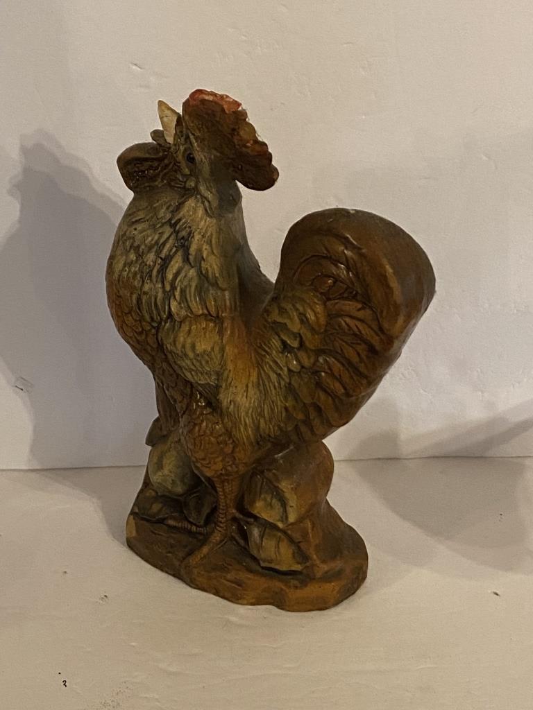 MOLDED ROOSTER FORM - METAL CHICKEN