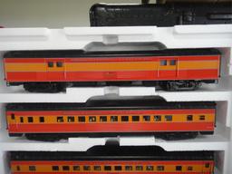 MTH SOUTHERN PACIFIC 5 CAR 70' PASSENGER SET