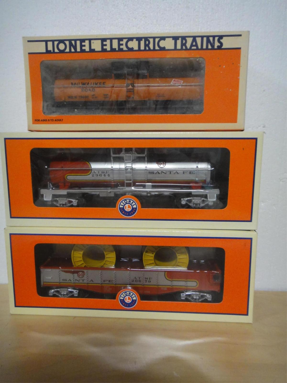 3 LIONEL ROLLING STOCK