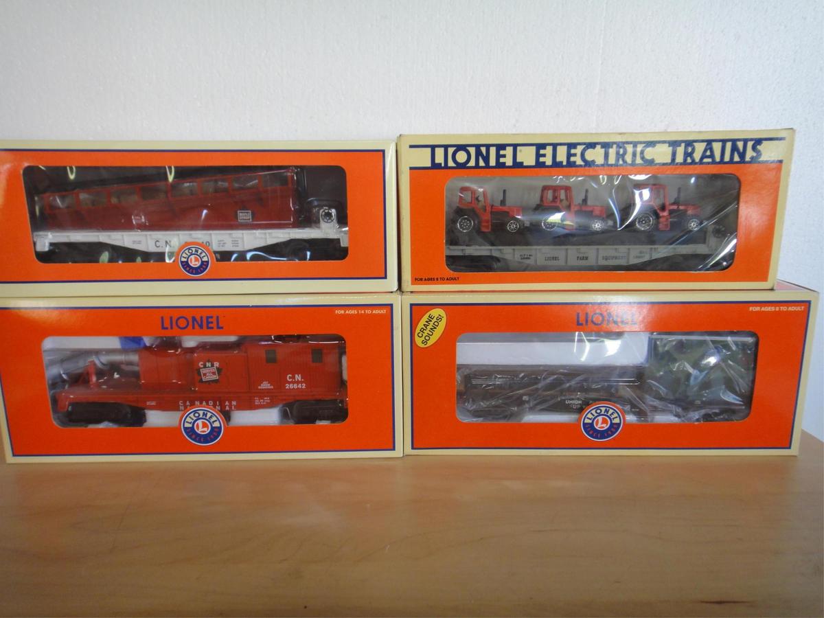 4 LIONEL CARS