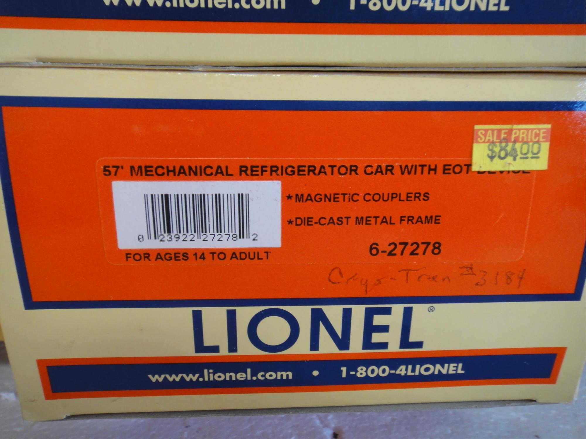 3 LIONEL  FREIGHT CARS