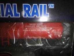 2 ATLAS O GAUGE TRAINMAN ROLLING STOCK AND 1 ATLAS