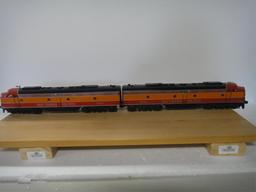 WEAVER GOLD EDITION EMD E-8 AA DIESELS  3 RAIL O G