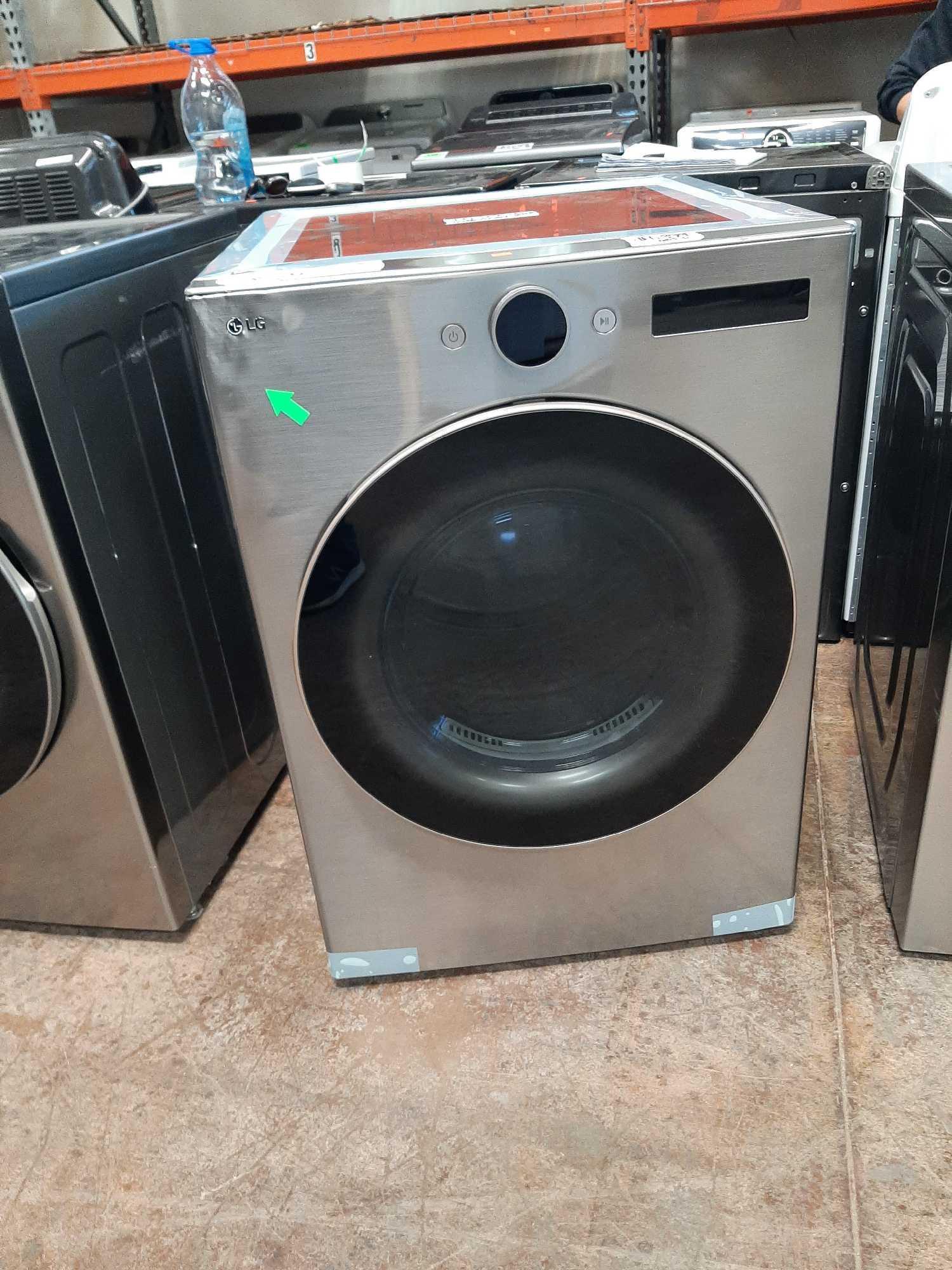 LG Smart High Efficiency Washer and Gas Dryer Set*PREVIOUSLY INSTALLED*