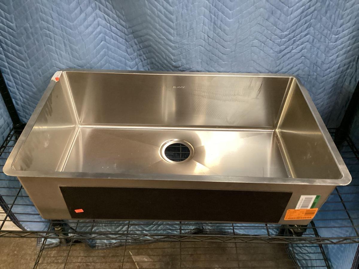 Elkay Crosstown 32in. Undermount Steel Sink