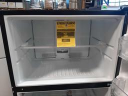 GE 21.9 Cu. Ft. Garage Ready Top Freezer Refrigerator*COLD*PREVIOUSLY INSTALLED*