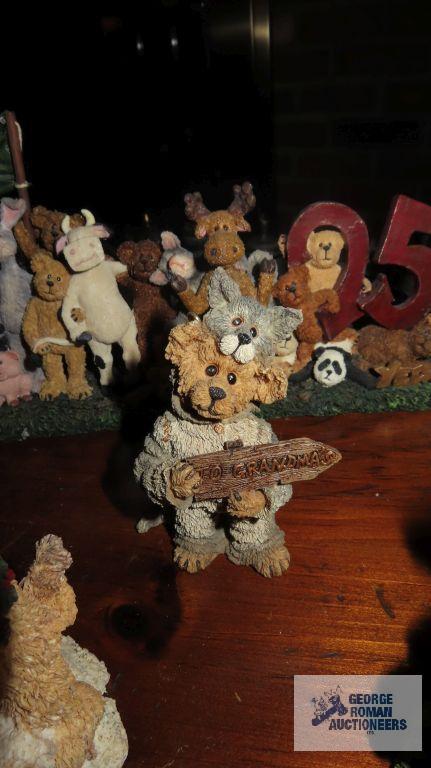 Boyds bears and friends figurines