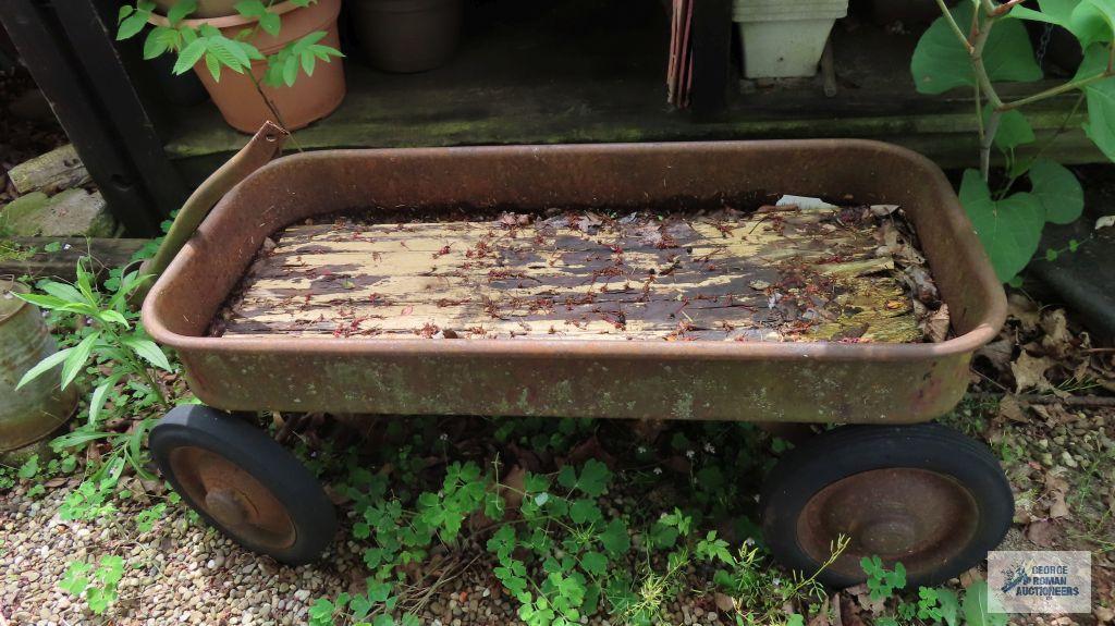 Antique wagon