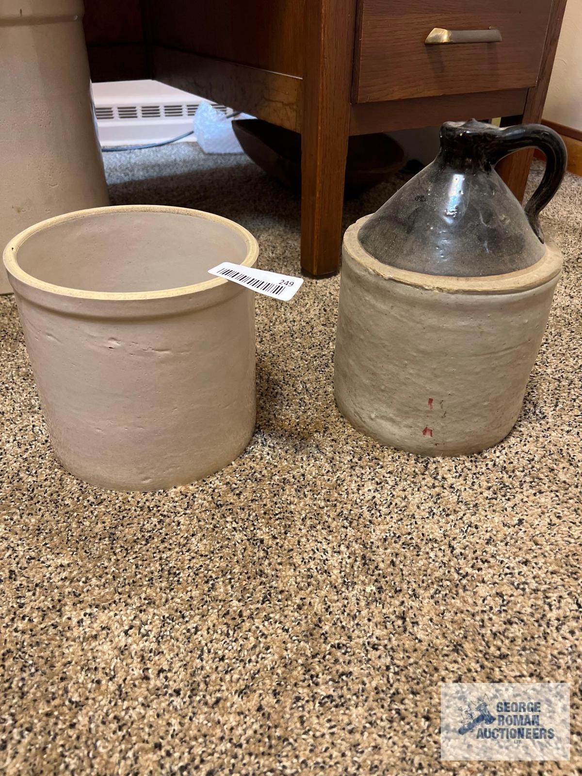 Crock and jug with open bottom.