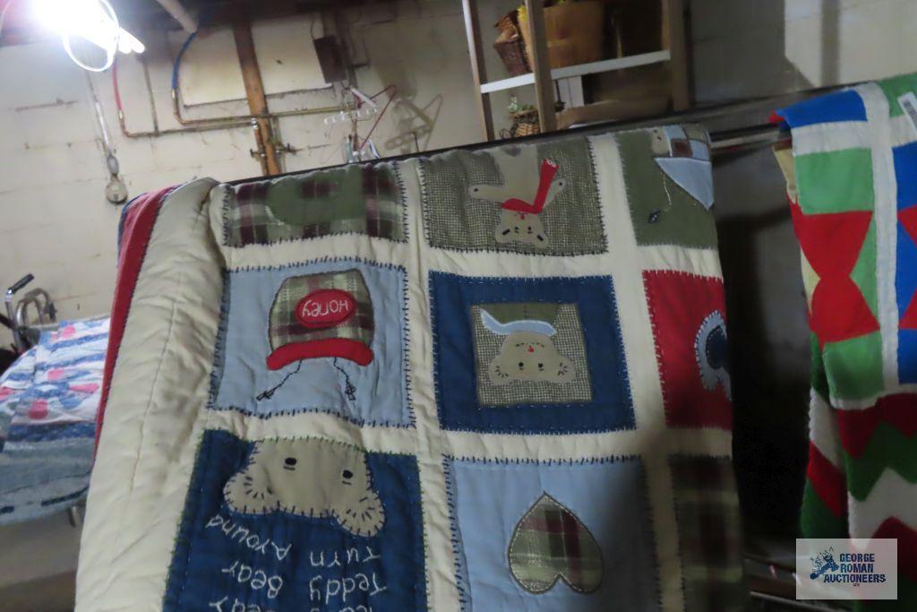 Pottery Barn Kids teddy bear themed quilt, approximate size 68x86