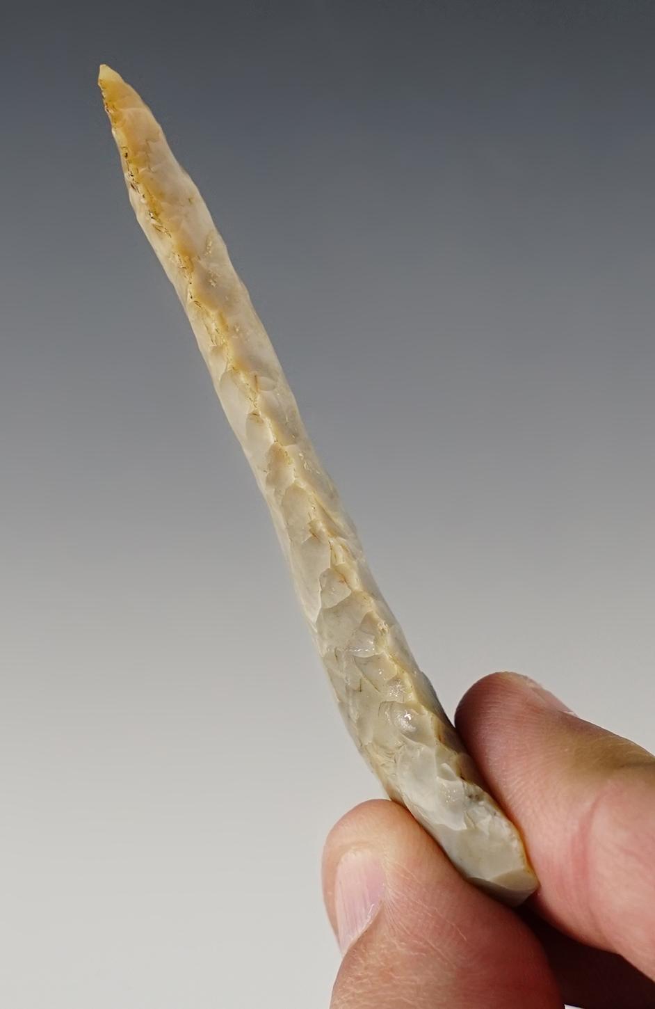 Exceptional flaking on this 3" Archaic Drill made from Flint Ridge Flint. Found in Ohio.