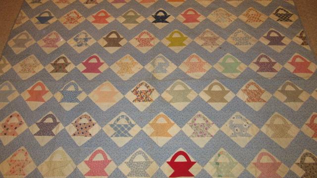 Vintage Hand Stitched "Basket" Pattern Quilt