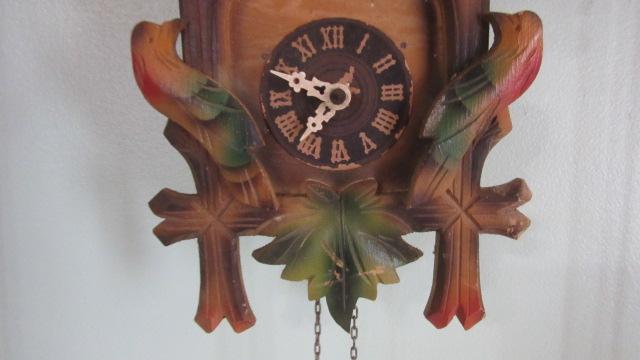 Small Song Bird Cuckoo Clock