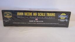 New Old Stock 1998 Athearn Authentic HO Scale John Deere F7B Locomotive